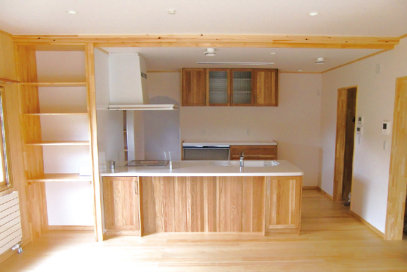 芳澤建設 新築 施工 キッチン